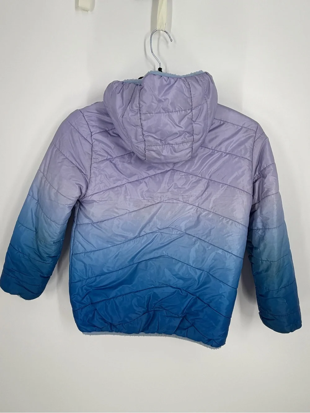 Eddie Bauer Girls' Deer Harbor Reversible (Puffer/Fleece) Hooded Jacket S (7/8)